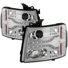 Load image into Gallery viewer, Spyder Chevy Silverado 1500 07-13 V2 Projector Headlights - LED DRL - Chrome PRO-YD-CS07V2-DRL-C