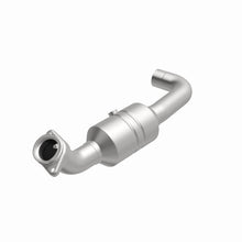 Cargar imagen en el visor de la galería, MagnaFlow 11-14 Ford F-150 5.0L Direct Fit CARB Compliant Right Catalytic Converter