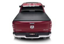 Charger l&#39;image dans la galerie, Truxedo 19-20 Ram 1500 (New Body) w/RamBox 5ft 7in TruXport Bed Cover