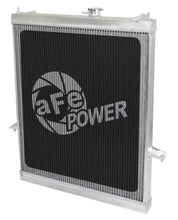 Carica l&#39;immagine nel visualizzatore di Gallery, aFe BladeRunner Street Series Tube &amp; Fin Aluminum Radiator 01-19 Nissan Patrol (Y61) L6 4.8L