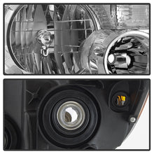 Load image into Gallery viewer, xTune 07-13 Toyota Tundra (w/o Headlight Washer) Headlight - OEM Right (HD-JH-TTU07-OE-R)