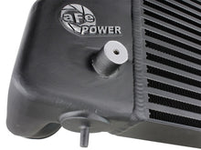 Carica l&#39;immagine nel visualizzatore di Gallery, aFe BladeRunner Cast Intercooler 94-02 Dodge Diesel Trucks L6-5.9L (td)