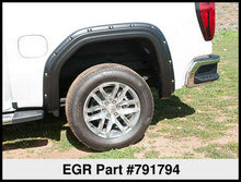 Laden Sie das Bild in den Galerie-Viewer, EGR 2019 GMC Sierra LD Bolt-On Look Fender Flares - Set (791794)