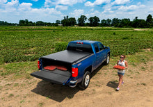 Cargar imagen en el visor de la galería, Truxedo 17-20 Ford F-250/F-350/F-450 Super Duty 6ft 6in Edge Bed Cover