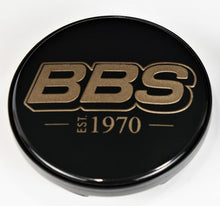 गैलरी व्यूवर में इमेज लोड करें, BBS Center Cap 56mm Black/Gold Est. 1970 Anniversary w/BBS Logo (4-Tab)