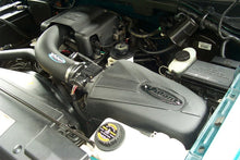 Charger l&#39;image dans la galerie, Volant 97-00 Ford Expedition 4.6 V8 PowerCore Closed Box Air Intake System