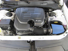 गैलरी व्यूवर में इमेज लोड करें, Airaid 11-14 Dodge Charger/Challenger MXP Intake System w/ Tube (Dry / Blue Media)