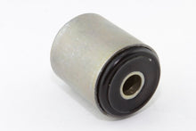 Charger l&#39;image dans la galerie, Whiteline Plus 4/91-5/01 BMW 3 Series E36 Rear Differential Mount Bushing