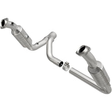 Cargar imagen en el visor de la galería, Magnaflow Conv DF 2007 Ram 1500 V8 5.7 OEM Underbody