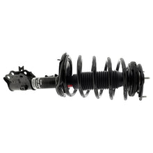 Laden Sie das Bild in den Galerie-Viewer, KYB Shocks &amp; Struts Strut Plus Front Right 06-11 Hyundai Accent