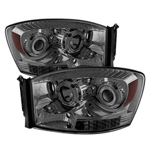 Carica l&#39;immagine nel visualizzatore di Gallery, Xtune Dodge Ram 1500 06-08 / Ram 2500/3500 06-09 Halo Projector Headlights Smoked PRO-JH-DR06-LED-SM