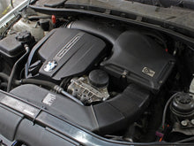 Charger l&#39;image dans la galerie, aFe MagnumFORCE Intake System Cover, Black, 11-13 BMW 335i/xi E9x 3.0L N55 (t)