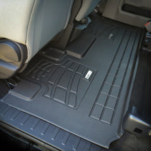 गैलरी व्यूवर में इमेज लोड करें, Westin 2015-2018 Ford F-150 SuperCab Wade Sure-Fit Floor Liners 2nd Row - Black