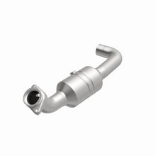 Cargar imagen en el visor de la galería, MagnaFlow 11-14 Ford F-150 5.0L Direct Fit CARB Compliant Right Catalytic Converter