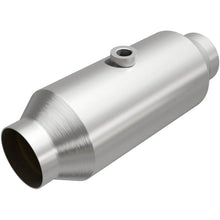 Carica l&#39;immagine nel visualizzatore di Gallery, Magnaflow California Grade Universal Catalytic Converter - 2.25in ID/OD 11in Length