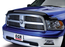 Laden Sie das Bild in den Galerie-Viewer, EGR 09+ Dodge Ram Pickup Aerowrap Hood Shield (392651)