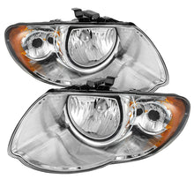 Carica l&#39;immagine nel visualizzatore di Gallery, Xtune Chrysler Town &amp; Country 05-07 Crystal Headlights Chrome HD-JH-CHRTC05-AM-C