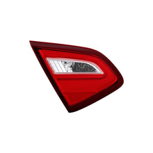 Carica l&#39;immagine nel visualizzatore di Gallery, xTune 16-18 Nissan Altima 4DR Driver Side Tail Light - OEM Inner Left (ALT-JH-NA16-4D-OE-IL)