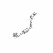 गैलरी व्यूवर में इमेज लोड करें, MagnaFlow Conv DF 06-07 Subaru B9 Tribeca 3.0L CA Grade CARB Compliant