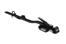 Charger l&#39;image dans la galerie, Thule TopRide Fork-Mounted Roof Bike Rack (Fits 9-15mm Thru-Axle &amp; Standard 9mm Quick-Release Bikes)