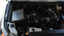 Laden Sie das Bild in den Galerie-Viewer, Volant 06-09 Toyota FJ Cruiser 4.0 V6 PowerCore Closed Box Air Intake System