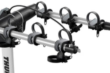 गैलरी व्यूवर में इमेज लोड करें, Thule Helium Pro 3 - Hanging Hitch Bike Rack w/HitchSwitch Tilt-Down (Up to 3 Bikes) - Silver