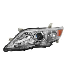 Laden Sie das Bild in den Galerie-Viewer, xTune Toyota Camry 10-11 Driver Side Headlights - OEM Left HD-JH-TCAM10-OE-L