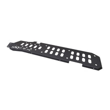 गैलरी व्यूवर में इमेज लोड करें, Westin/Snyper 07-17 Jeep Wrangler Unlimited Gas Tank Skid Plate - Textured Black