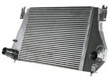 Cargar imagen en el visor de la galería, aFe Bladerunner Intercoolers I/C GM Diesel Trucks 06-10 V8-6.6L (td) LBZ/LMM