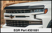 Laden Sie das Bild in den Galerie-Viewer, EGR 2019 Chevy 1500 Super Guard Hood Guard - Dark Smoke