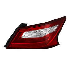 Charger l&#39;image dans la galerie, xTune 16-18 Nissan Altima 4DR Passenger Side Tail Light - OEM Outter Right (ALT-JH-NA16-4D-OE-OR)