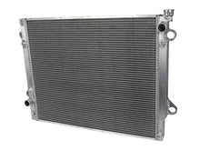 Carica l&#39;immagine nel visualizzatore di Gallery, aFe BladeRunner Street Series Tube &amp; Fin Aluminum Radiator 05-15 Toyota Tacoma L4 2.7L/V6 4.0L