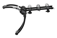 Carica l&#39;immagine nel visualizzatore di Gallery, Thule Gateway Pro 3 Hanging-Style Trunk Bike Rack w/Anti-Sway Cages (Up to 3 Bikes) - Black