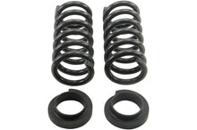 गैलरी व्यूवर में इमेज लोड करें, Belltech PRO COIL SPRING SET 88-96 GM C3500 All 1-2inch