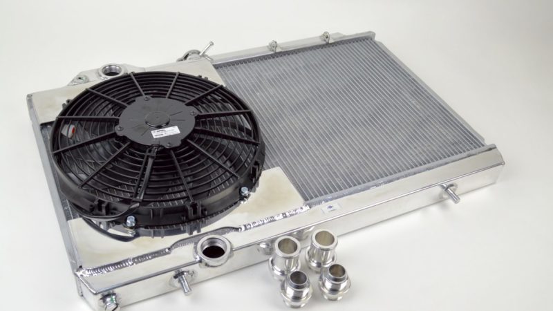 CSF 01-07 Mitsubishi Evo 7/8/9 Full Size Slim Radiator w/12in Fan & Shroud/-16AN & Slip-On Fittings