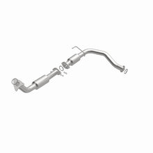 गैलरी व्यूवर में इमेज लोड करें, MagnaFlow Conv Direct Fit 08-15 Toyota Sequoia