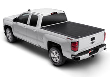 Cargar imagen en el visor de la galería, BAK 2020 Chevy Silverado 2500/3500 HD 6ft 9in Bed Revolver X2