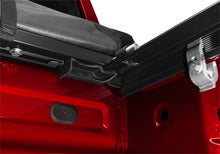 Laden Sie das Bild in den Galerie-Viewer, Truxedo 14-18 GMC Sierra &amp; Chevrolet Silverado 1500 6ft 6in Lo Pro Bed Cover