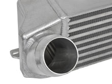 Charger l&#39;image dans la galerie, aFe BladeRunner GT Series Intercooler 12-15 BMW 335i (F30) L6 3.0L (t)