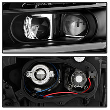 Carica l&#39;immagine nel visualizzatore di Gallery, xTune 14-18 Chevy Impala (Excl Limited) DRL Halogen Proj Headlights - Blk (PRO-JH-CIM15-LB-BK)