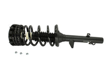 Laden Sie das Bild in den Galerie-Viewer, KYB Shocks &amp; Struts Strut Plus Rear FORD Taurus 2000-07 MERCURY Sable 2000-05