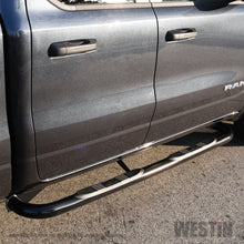 गैलरी व्यूवर में इमेज लोड करें, Westin 19-20 Ram 1500 Crew Cab E-Series 3 Nerf Step Bars - Black