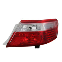 Laden Sie das Bild in den Galerie-Viewer, Xtune Toyota Camry 07-09 Outer Passenger Side Tail Lights - OEM Right ALT-JH-TCAM07-OE-R