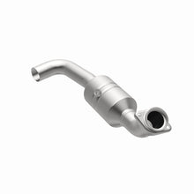 Cargar imagen en el visor de la galería, MagnaFlow 11-14 Ford F-150 5.0L Direct Fit CARB Compliant Right Catalytic Converter