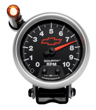 Laden Sie das Bild in den Galerie-Viewer, Autometer GM Red Bowtie Black 3-3/4in 0-10000 RPM Pedestal Mount Tachometer Quick-Lite