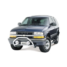 गैलरी व्यूवर में इमेज लोड करें, Westin 1998-04 Chevy/GMC S-Series/Blazer Downsize Safari Light Bar Mount Kit - Black