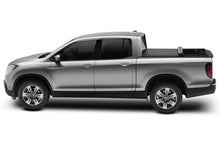 Cargar imagen en el visor de la galería, Truxedo 17-20 Honda Ridgeline 4ft 8in Lo Pro Bed Cover