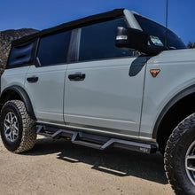 Carica l&#39;immagine nel visualizzatore di Gallery, Westin/HDX 2021+ Ford Bronco Drop Nerf Step Bars - Textured Black