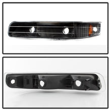 Carica l&#39;immagine nel visualizzatore di Gallery, Xtune Chevy Silverado 99-02 Amber Reflector Bumper Lights Black CBL-JH-CS99-AM-BK