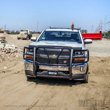 गैलरी व्यूवर में इमेज लोड करें, Westin 2016-2018 Chevrolet Silverado 1500 HDX Grille Guard - Black